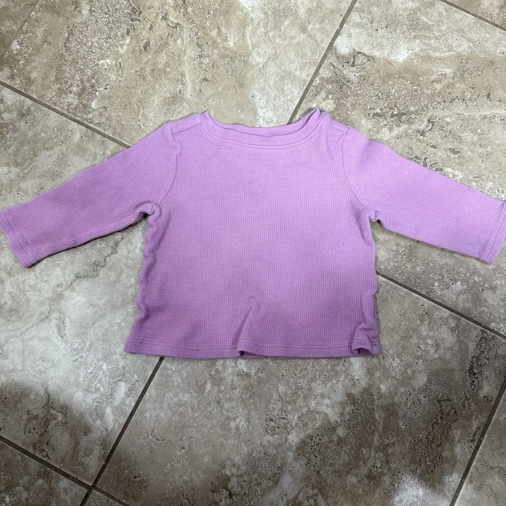 Old Navy Bundle! Black Sparkle pants‎ and light purple waffle knit top. 12-18m
